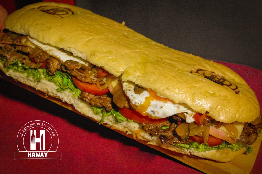 Super lomo doble almuerzos y cenas en Punta Alta